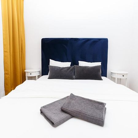 Color Ap Calea Victoriei 12C Apartment บูคาเรสต์ ภายนอก รูปภาพ