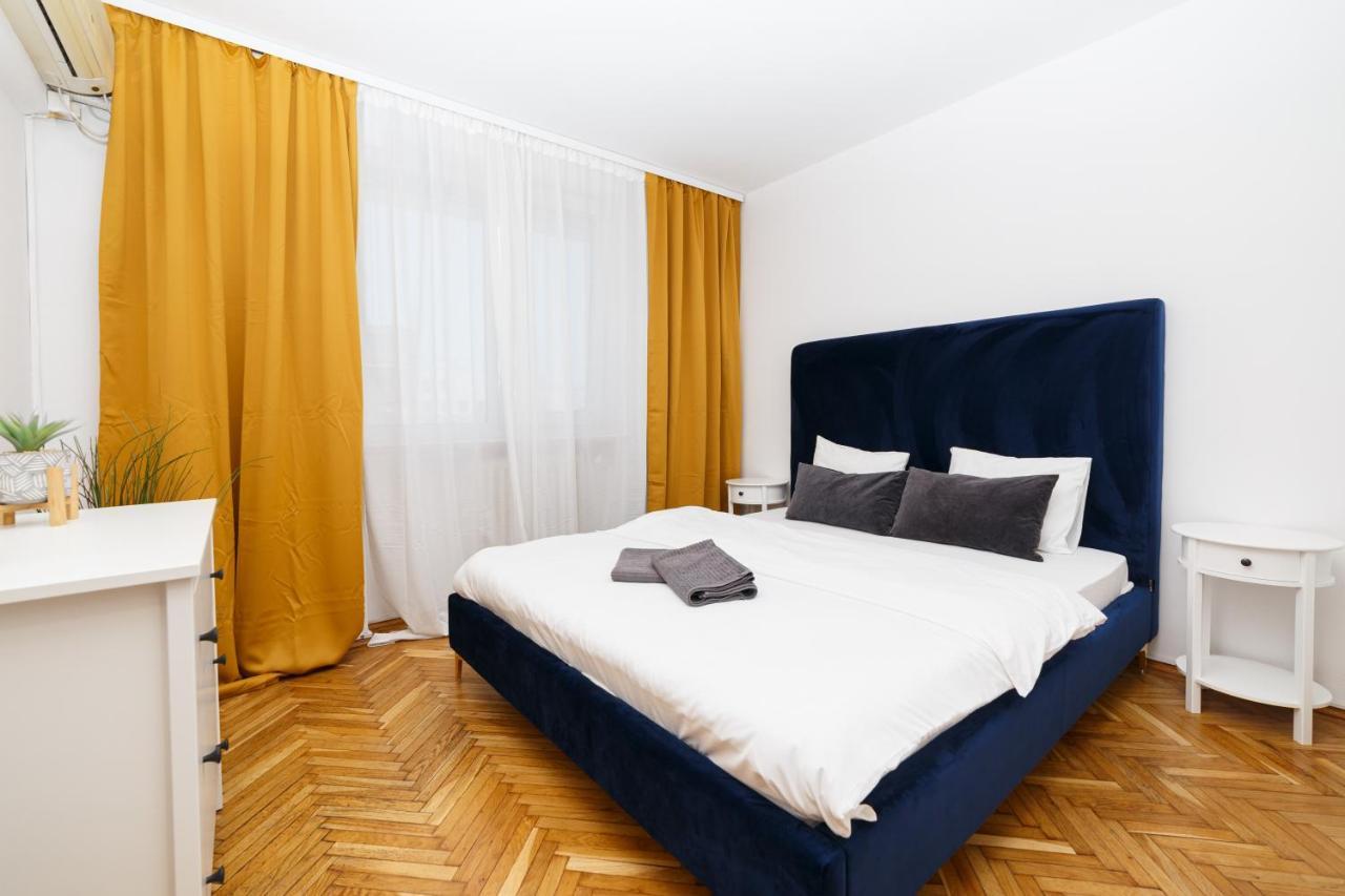 Color Ap Calea Victoriei 12C Apartment บูคาเรสต์ ภายนอก รูปภาพ