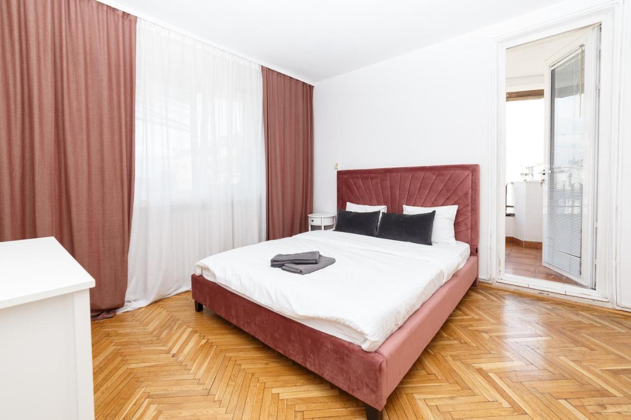 Color Ap Calea Victoriei 12C Apartment บูคาเรสต์ ภายนอก รูปภาพ